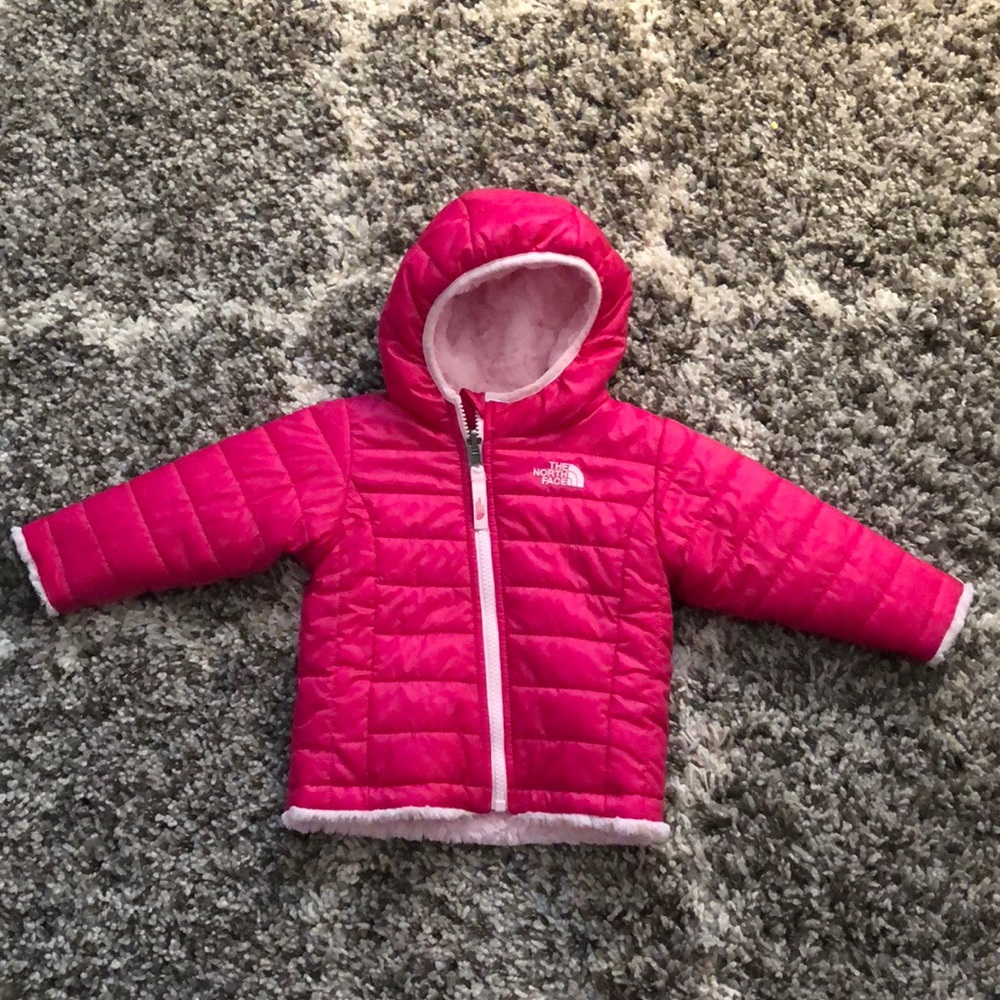 Toddler girls north face coat 6-12 mo